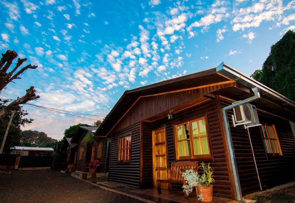 Casitas Nuova Villa Puerto Iguazú Exteriör bild